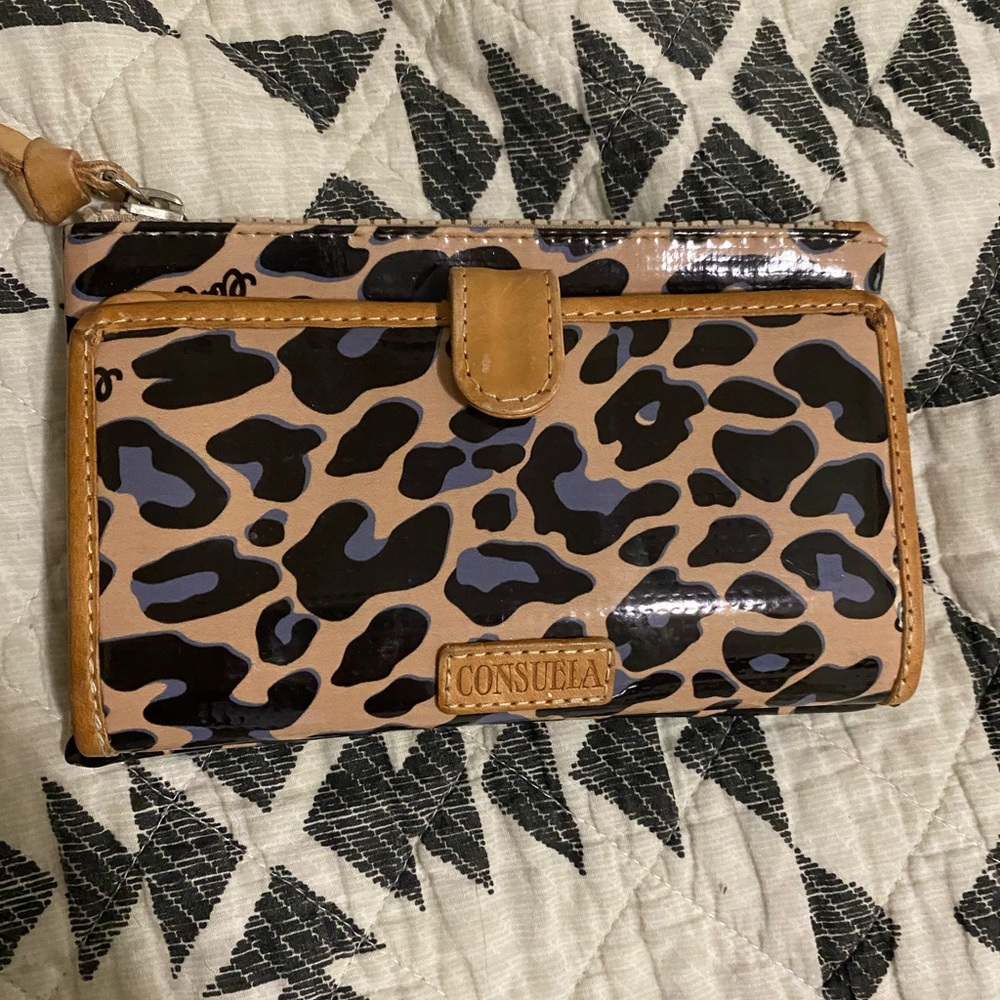 Consuela - Wallet